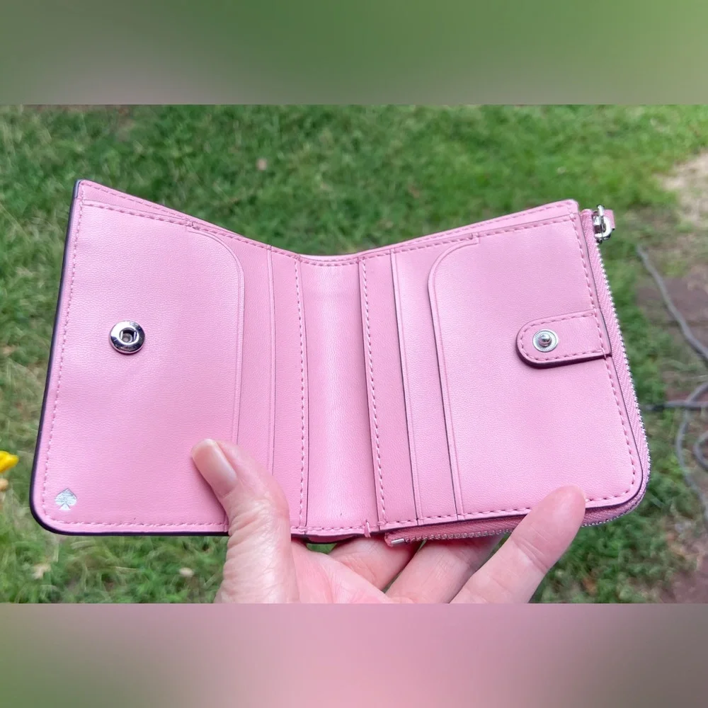 Kate Spade Pink Wallet small bifold - Picture 12 of 15